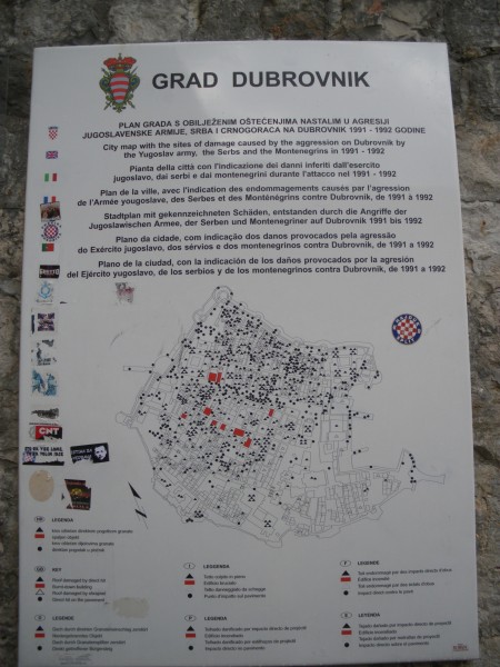 Map showing the extent of the shelling of Dubrovnik in 1991-1992 (click to enlarge)