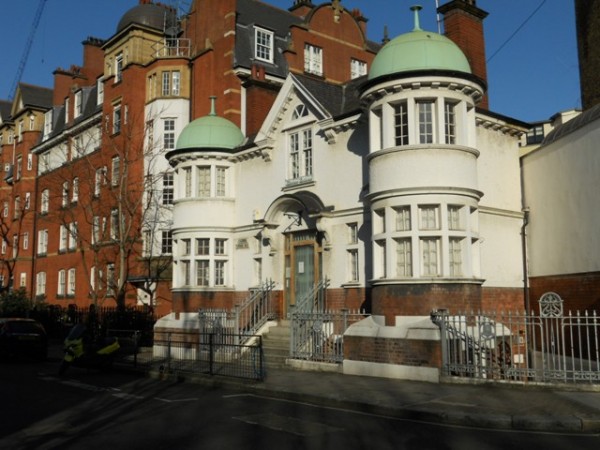 An attractive home in Flaxman Terrace, very close to Euston station